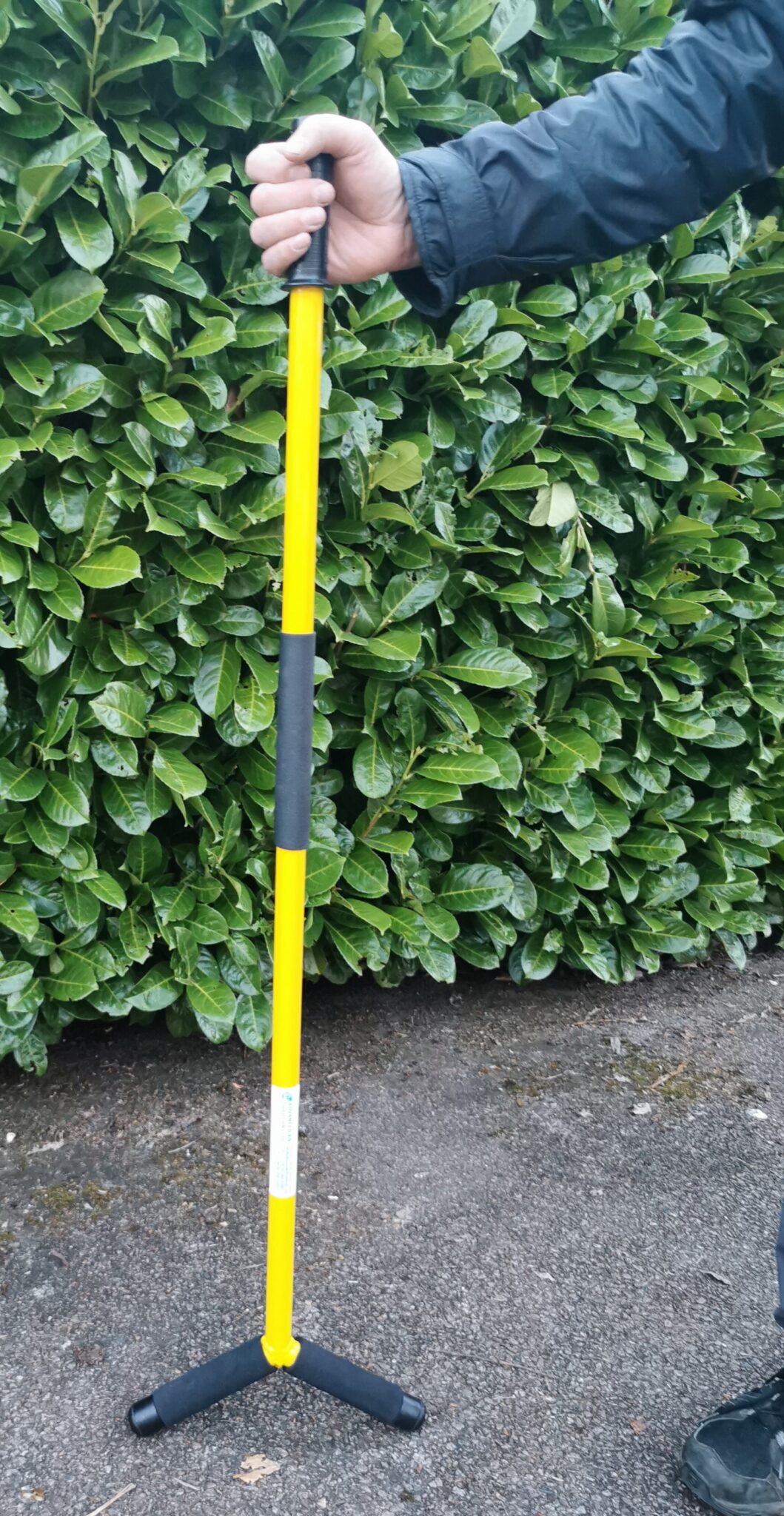 Animal Control Pole Advances K9 Solutions